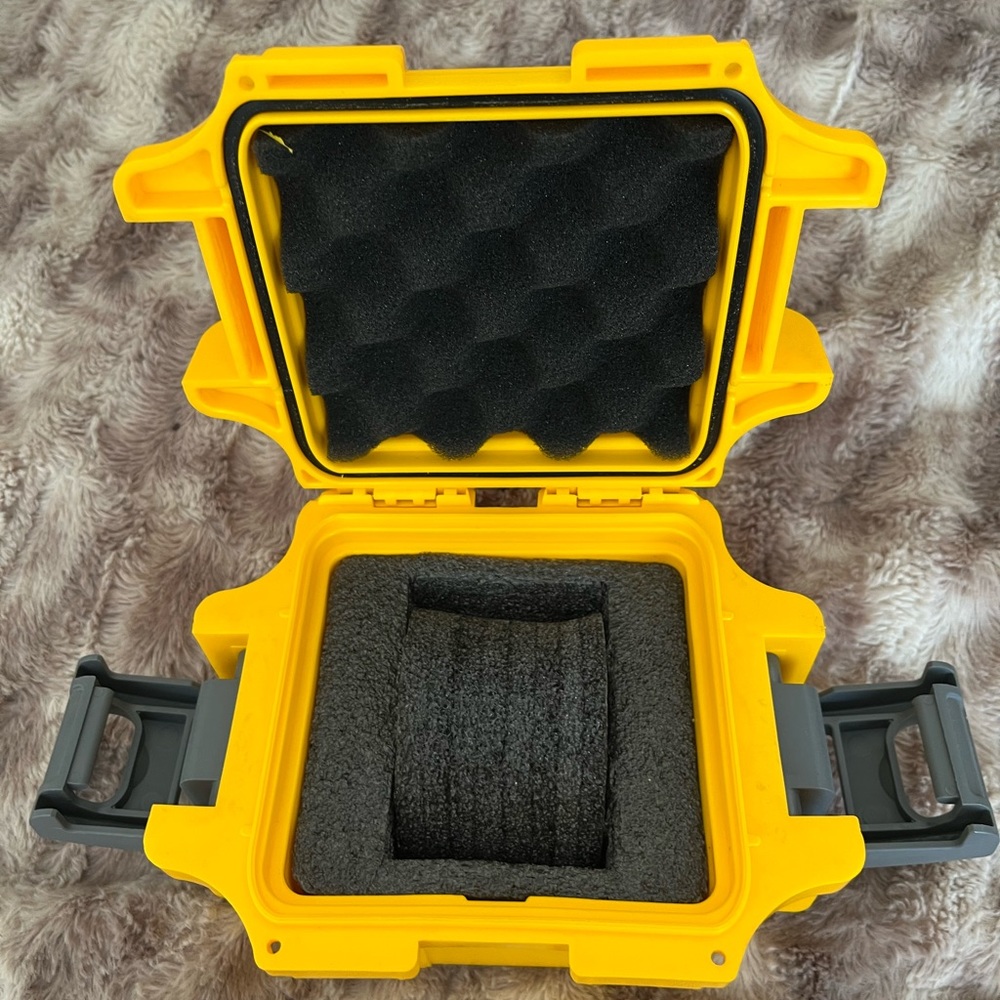 Invicta Watch Case - Picture 4 of 5